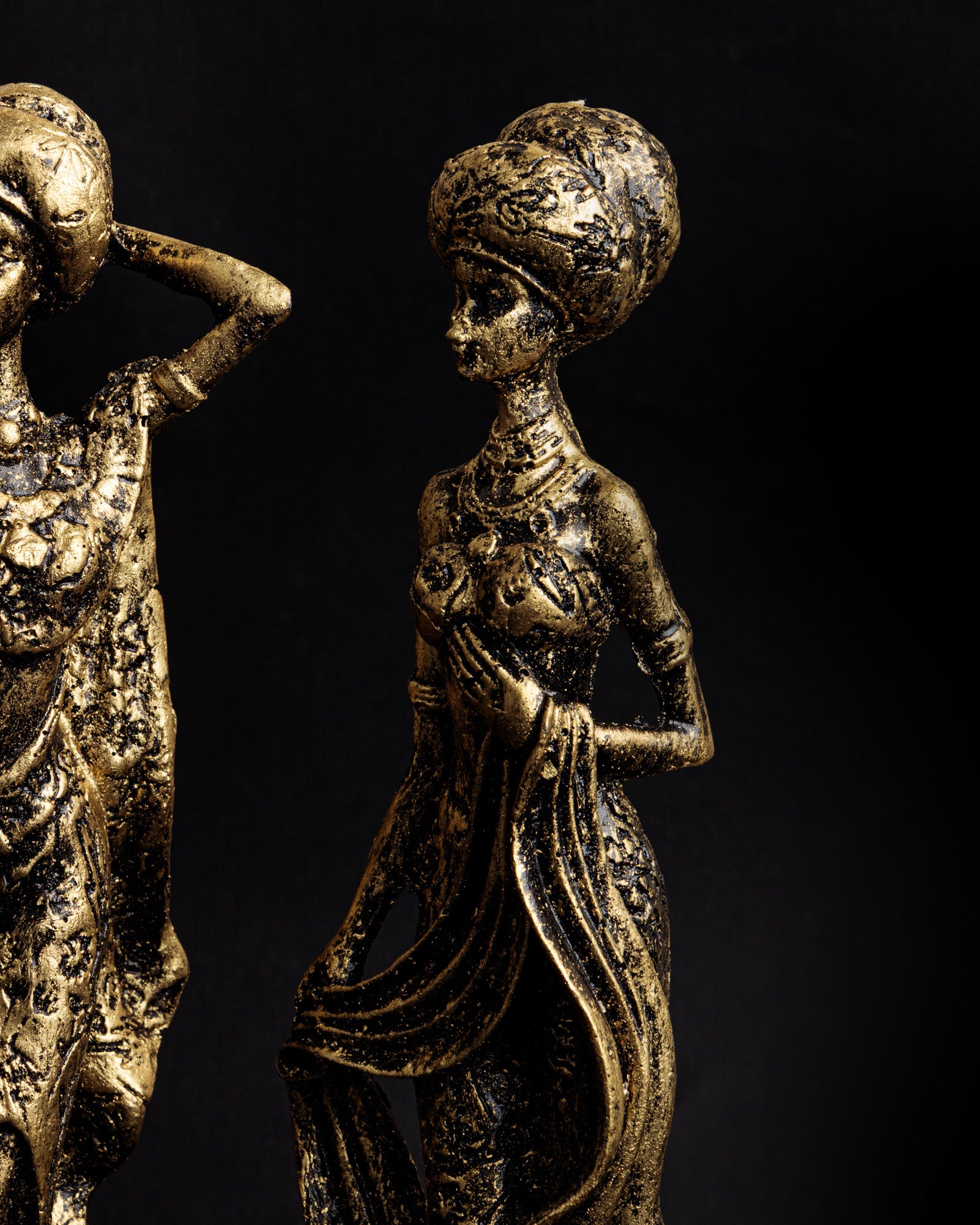 Noble Ladies (Set of 3)