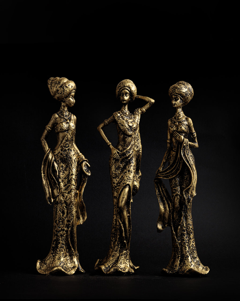 Noble Ladies (Set of 3)