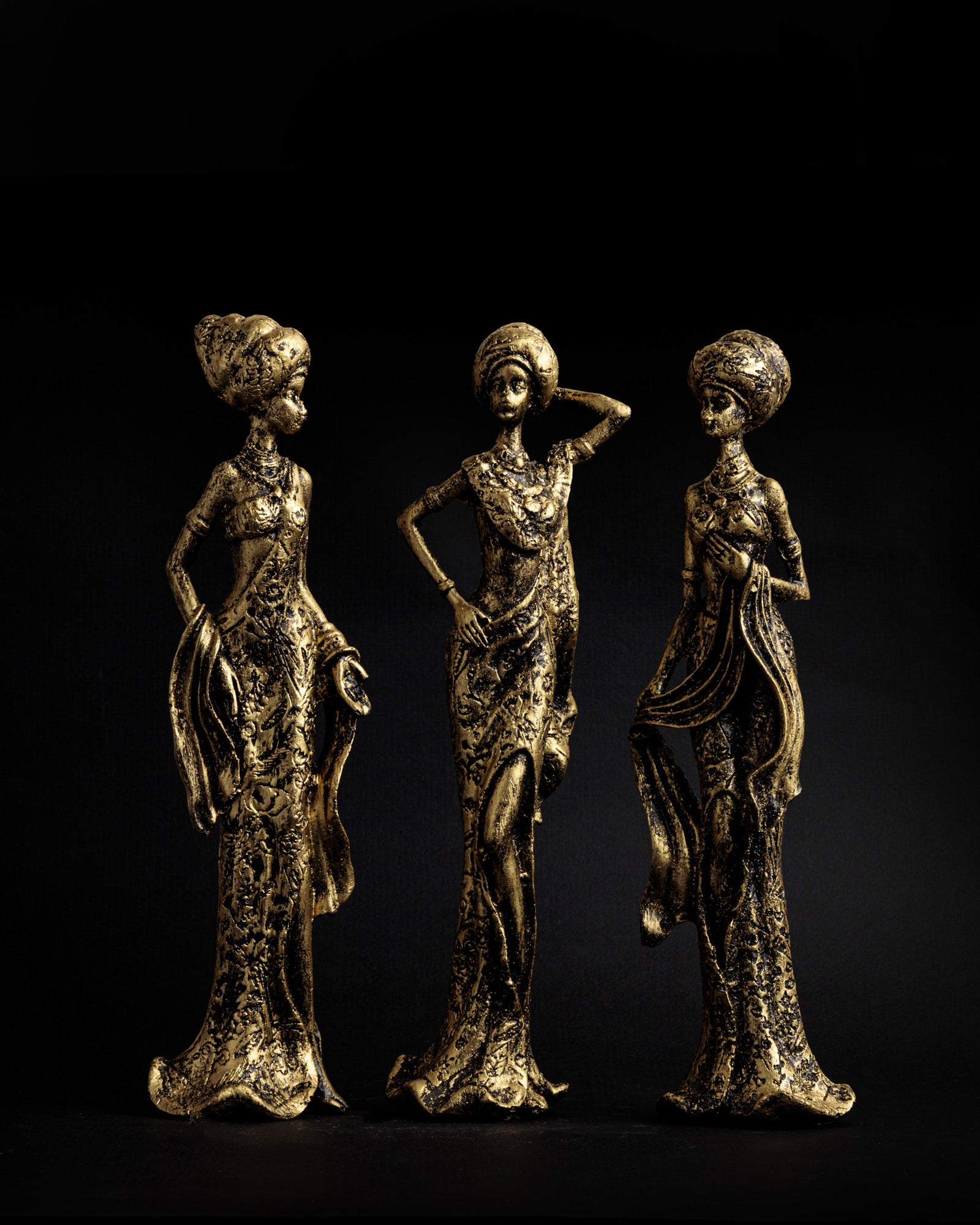 Noble Ladies (Set of 3)